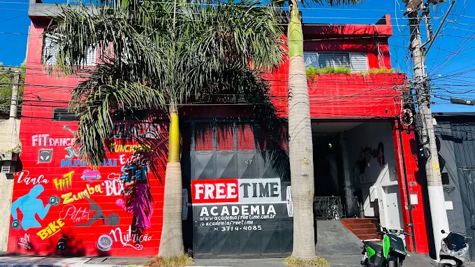 Academia Free Time